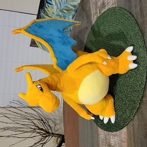 Pokemon charizard